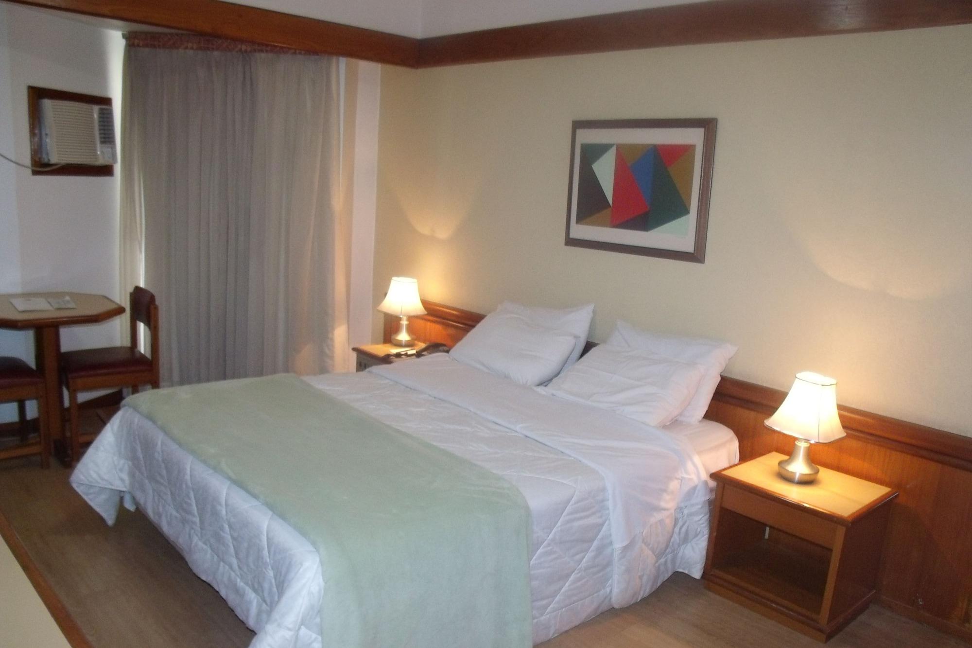 Continental Porto Alegre By Samba Hotell Exteriör bild
