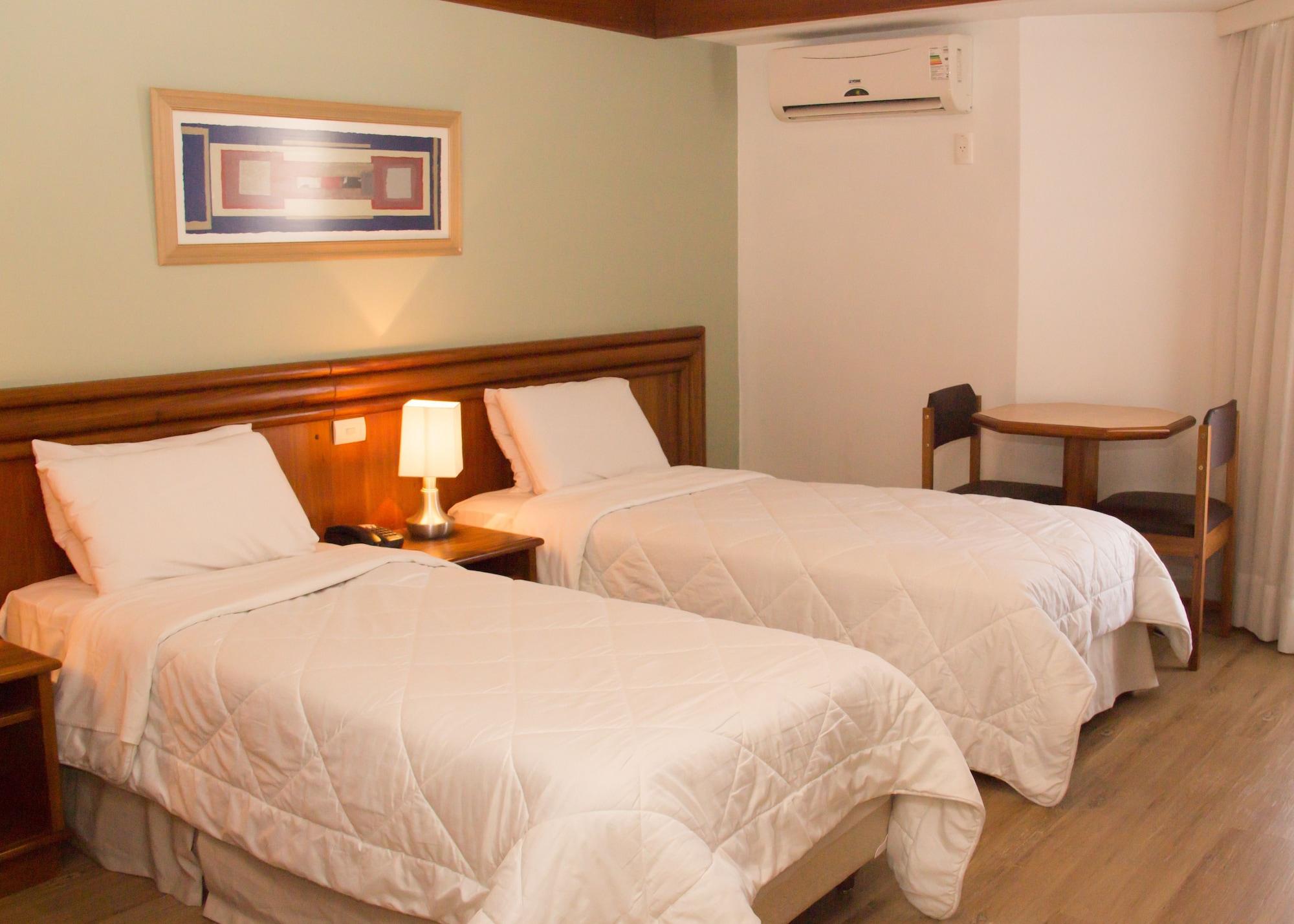Continental Porto Alegre By Samba Hotell Exteriör bild
