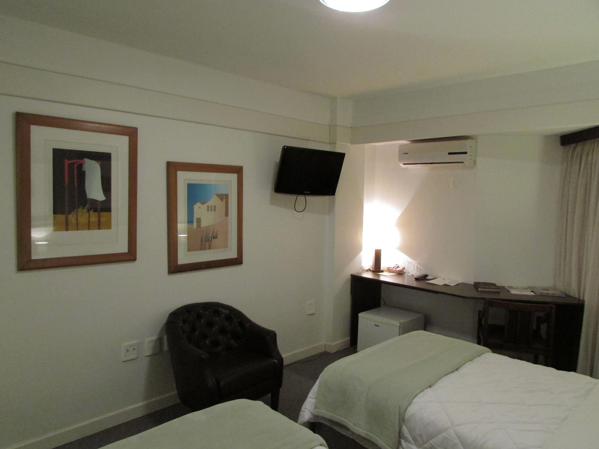 Continental Porto Alegre By Samba Hotell Exteriör bild
