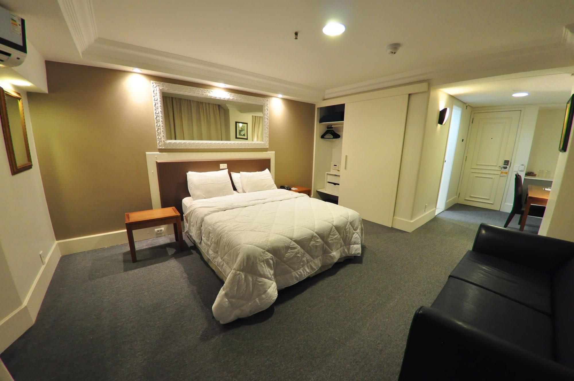 Continental Porto Alegre By Samba Hotell Exteriör bild