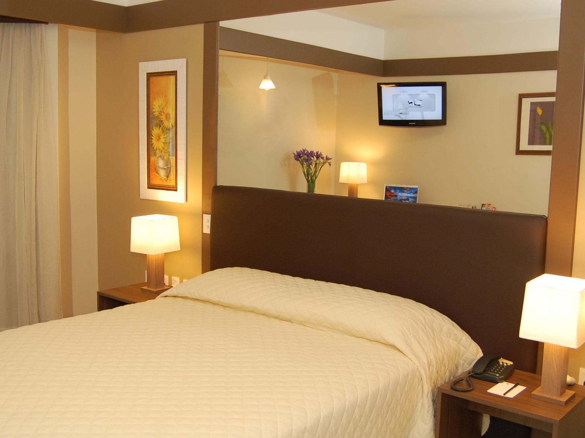 Continental Porto Alegre By Samba Hotell Exteriör bild