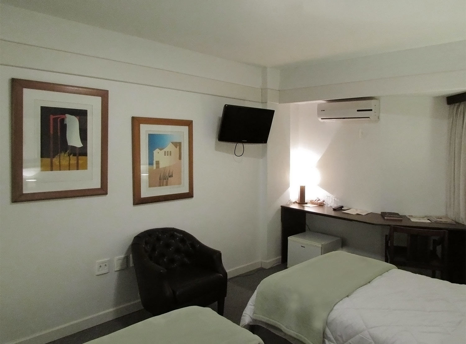 Continental Porto Alegre By Samba Hotell Exteriör bild